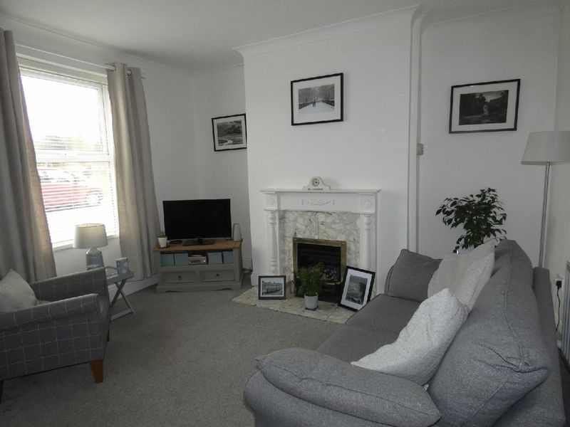 Lounge- click for photo gallery